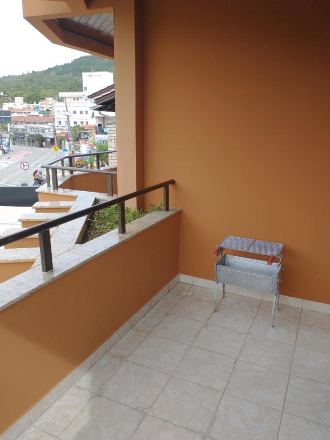 Residencial Com. Doria Apartment Bombinhas Exterior photo