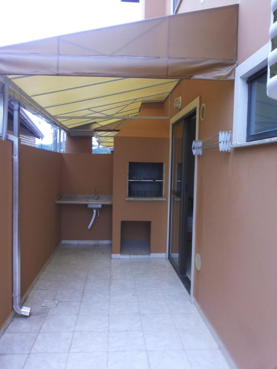 Residencial Com. Doria Apartment Bombinhas Exterior photo