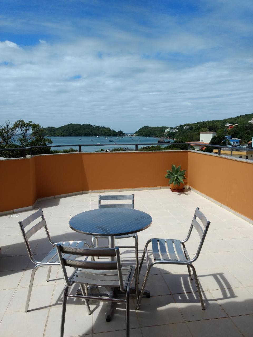 Residencial Com. Doria Apartment Bombinhas Exterior photo